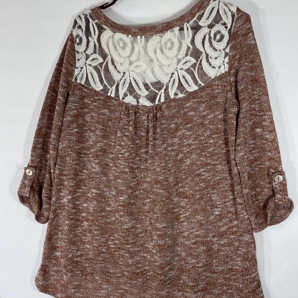 Brown and white lightweight sweater with lace back - Picture 2 of 3